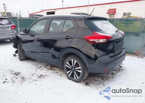 2020 Nissan Kicks Sv Xtronic Cvt z USA, uszkodzony, nr VIN 3N1CP5CV6LL528908